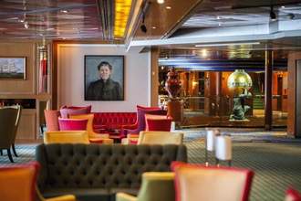 Fred. Olsen Cruise Lines Borealis Morning Light Pub & Lounge 3.jpg